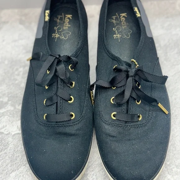 Keds Taylor Swift Sneaky Cat Sneakers Size 10 like new - Picture 4 of 8
